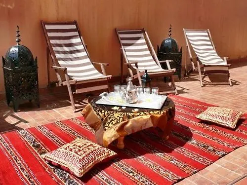 مراكش Villa Latifa 2*,